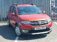 Used Dacia Sandero Lauréate 90 HP (66 kW) 2016 Red Hatchback
