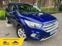 Usado Ford Kuga Zetec 120 CV (88 kW) 2018 Azul SUV