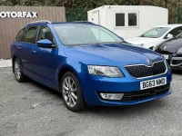 Used Skoda Octavia Elegance 105 HP (77 kW) 2013 Blue Estate