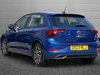 Used VW Polo Life 95 HP (69 kW) 2023 Blue Hatchback