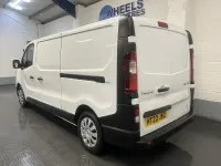 Used Renault Trafic Business 130 HP (95 kW) 2022 White MPV