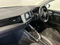 Used Audi A1 Sport 113 HP (83 kW) 2020 White SUV