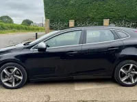 Used Volvo V40 R-Design 120 HP (88 kW) 2015 Black Hatchback