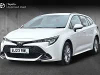 Used Toyota Corolla 140 HP (102 kW) 2023 White Estate