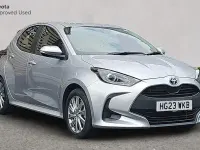 Used Toyota Yaris Play 116 HP (85 kW) 2023 Silver Hatchback