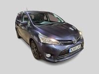 Used Toyota Verso Trend 147 HP (108 kW) 2015 Blue MPV