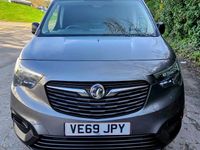 Used Vauxhall Combo Edition 100 HP (73 kW) 2019 Grey MPV