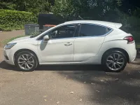 Used Citroën DS4 Start 115 HP (84 kW) 2015 White Hatchback