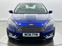 Used Ford Focus Titanium 125 HP (91 kW) 2016 Blue Hatchback