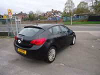 Used Vauxhall Astra Excite 115 HP (84 kW) 2011 Black Hatchback