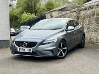 Usado Volvo V40 R-Design 122 CV (89 kW) 2018 Gris Utilitario