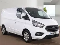 Used Ford Transit Custom Limited 170 HP (125 kW) 2018 White Van