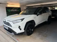 Used Toyota RAV4 218 HP (160 kW) 2019 White/black SUV