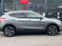 Used Nissan Qashqai Tekna 115 HP (84 kW) 2017 Grey SUV