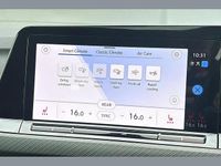 Second-hand VW Golf VIII R 315 CP (231 kW) 2023 Negru Break
