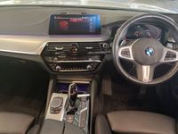 Used BMW 520 M Sport 192 HP (141 kW) 2020 White Estate