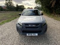 Used Isuzu Pick up 164 HP (120 kW) 2018 Silver Pickup