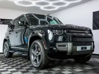 Used Land Rover Defender SE Dynamic 300 HP (220 kW) 2024 Black SUV