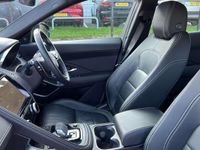 Usado Jaguar E-Pace R-Dynamic 204 HP (150 kW) 2023 Azul SUV