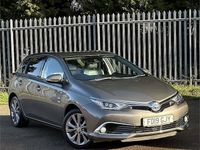 Used Toyota Auris Hybrid 136 HP (100 kW) 2019 Bronze Hatchback