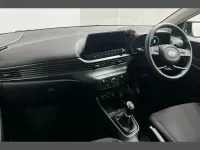 Used Hyundai i20 Advanced 99 HP (72 kW) 2025 Green Hatchback