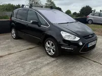 Usado Ford S-MAX Titanium 140 HP (102 kW) 2012 Preto Monovolume