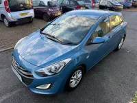 Used Hyundai i30 Active 100 HP (73 kW) 2013 Blue Hatchback