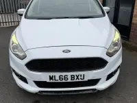 Usado Ford S-MAX Sport 180 HP (132 kW) 2016 Branco Monovolume