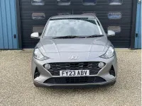 Used Hyundai i10 SE 67 HP (49 kW) 2023 Bronze Hatchback