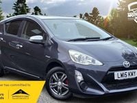 Used Toyota Yaris Hybrid 2015 Purple