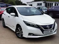 Used Nissan Leaf Acenta 110 kW (150 HP) 2020 White Hatchback