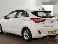 Used Hyundai i30 Active 110 HP (80 kW) 2014 White Hatchback