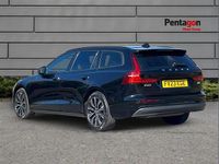 Used Volvo V60 Core 161 HP (118 kW) 2023 Black Estate