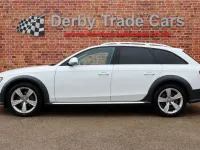 Usado Audi A4 Allroad Comfort 245 HP (180 kW) 2011 Branco Carrinha