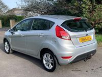 Used Ford Fiesta Zetec 105 HP (77 kW) 2014 Silver Hatchback