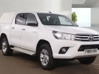 Used Toyota HiLux 150 HP (110 kW) 2019 White Pickup