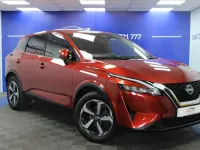Used Nissan Qashqai N-Connecta 140 HP (102 kW) 2022 Red SUV