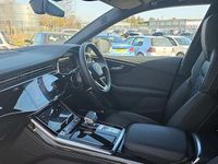 Used Audi Q8 Comfort 281 HP (206 kW) 2025 White SUV