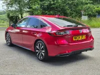 Used Honda Civic Elegance 184 HP (135 kW) 2024 Red Hatchback