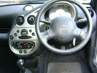 Begagnad Ford Ka 2003 Halvkombi