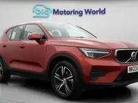 Used Volvo XC40 Core 163 HP (119 kW) 2023 Red SUV