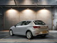 Used Seat Leon SE Dynamic 115 HP (84 kW) 2019 Silver Hatchback