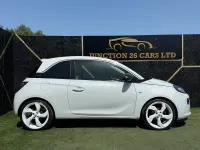 Used Vauxhall Adam Edition 87 HP (63 kW) 2014 White Hatchback
