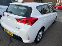 used Toyota Auris 1.33 Dual VVTi Icon 5dr