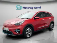 Used Kia e-Niro Plus 147 kW (201 HP) 2022 Red SUV