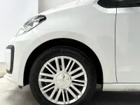 Used VW up! 65 HP (47 kW) 2021 White Hatchback