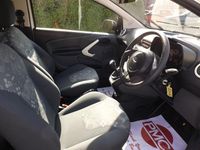 Used Ford Ka Studio 69 HP (50 kW) 2011 White Hatchback