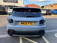 Used Jeep Avenger Summit 100 HP (73 kW) 2025 Grey/black SUV