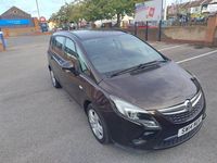 Used Vauxhall Zafira Tourer 165 HP (121 kW) 2014 Brown MPV