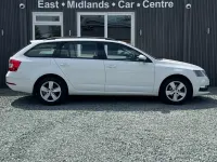 Used Skoda Octavia SE 115 HP (84 kW) 2017 White Estate